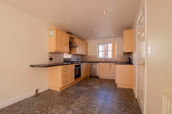4 Bedroom Detached House To Rent In Grayson Mews, Chilwell, Beeston, Nottingham, NG9
