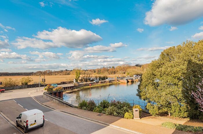 2 Bedroom Flat To Rent In Almansa Way, Lymington, SO41