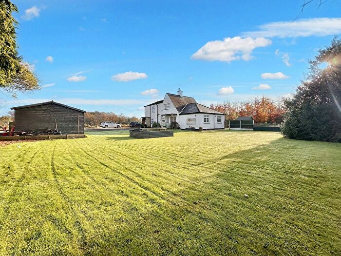 5 Bedroom Detached House For Sale In Church Road, Warwick Bridge, CA4