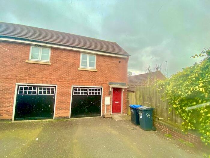 2 Bedroom Apartment To Rent In Robinson Way, Wootton, NN4