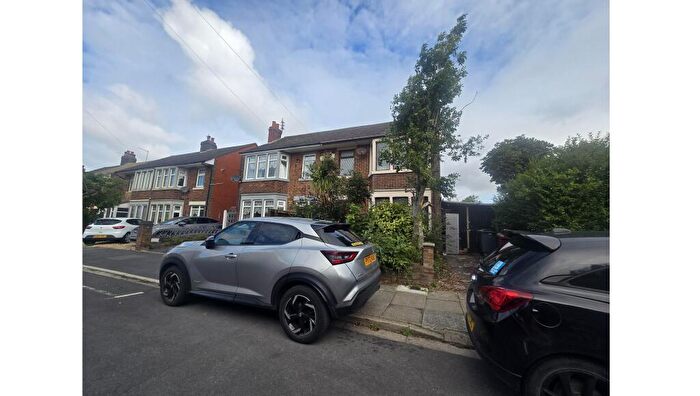 3 Bedroom Semi Detached House For Sale In Harewood Avenue, Blackpool, Lancashire, FY3