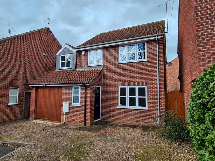 4 Bedroom Detached House To Rent In Holly Court, Retford, DN22
