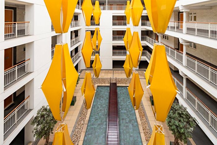 2 Bedroom Flat To Rent In Jamestown Road, Camden, NW1