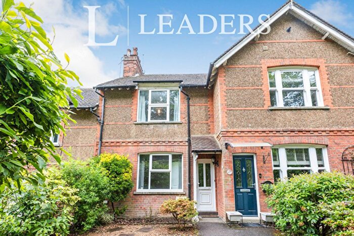 3 Bedroom Terraced House To Rent In Holyoake Terrace, TN13