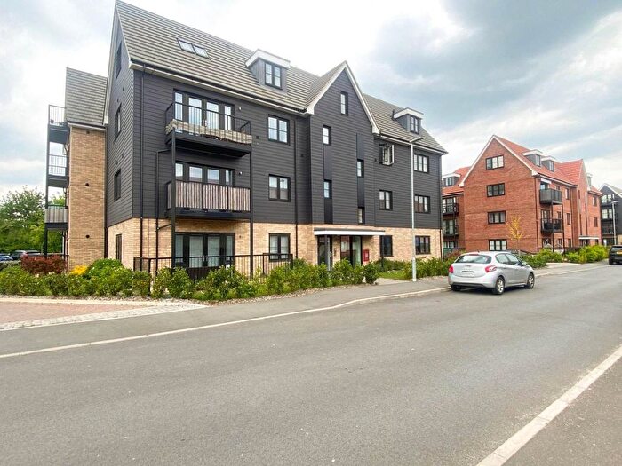 2 Bedroom Flat For Sale In Railway Close, Sawston, Cambridge, CB22