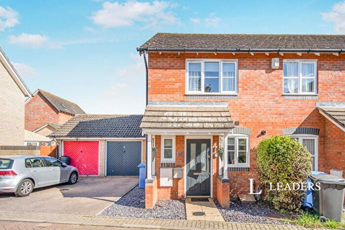 2 Bedroom End Of Terrace House To Rent In Harrier Close, IP3