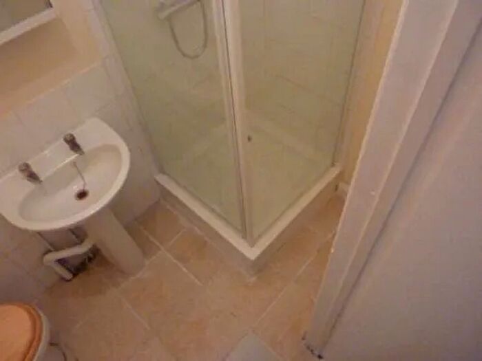 1 Bedroom Flat To Rent In Elgin Avenue, London, W9