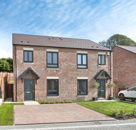 3 Bedroom Semi-Detached House To Rent In Orchid Gardens, Beckwithshaw, HG3