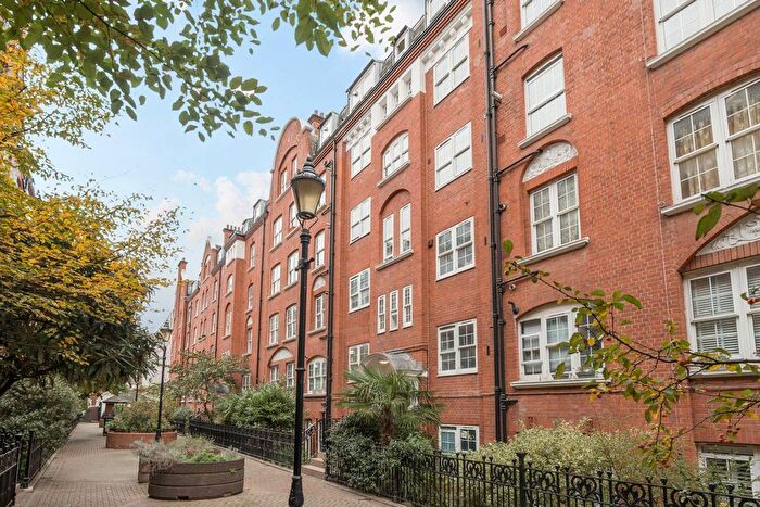 2 Bedroom Flat To Rent In Page Street, Westminster, London, SW1P