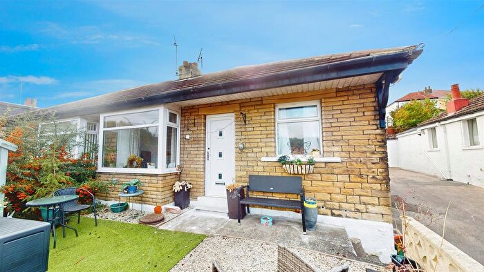 3 Bedroom Semi Detached Bungalow For Sale In Branksome Drive, Nab Wood, Bradford, BD18