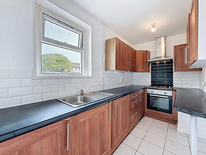 2 Bedroom Semi-Detached House For Sale In South Clive Street, Cardiff, CF11