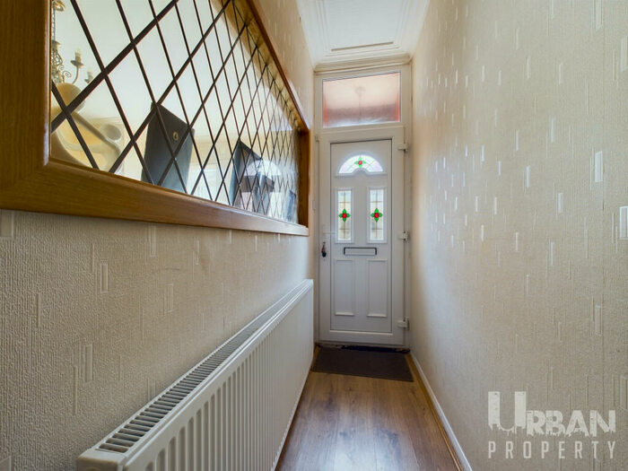 3 Bedroom Terraced House For Sale In Dryden Street, Hull, Yorkshire, HU8