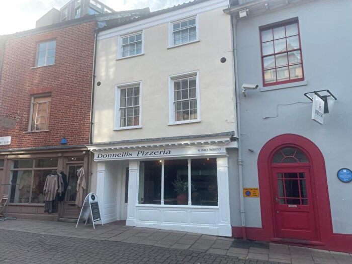 4 Bedroom Flat For Sale In Timberhill, Together With Flats & Palmers Yard, Timberhill, Norwich, Norfolk, NR1