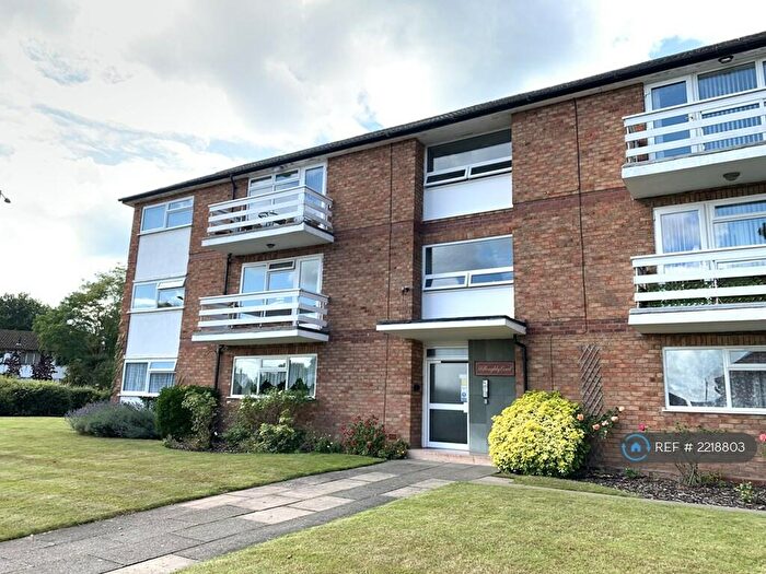 2 Bedroom Flat To Rent In Willoughby Court, Sutton Coldfield, B76