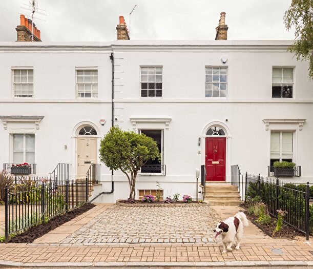 4 Bedroom Terraced House For Sale In Old Palace Lane, Richmond, TW9