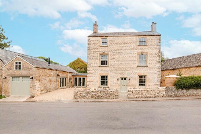 4 Bedroom Detached House For Sale In The Green, Kingham, Oxfordshire, OX7