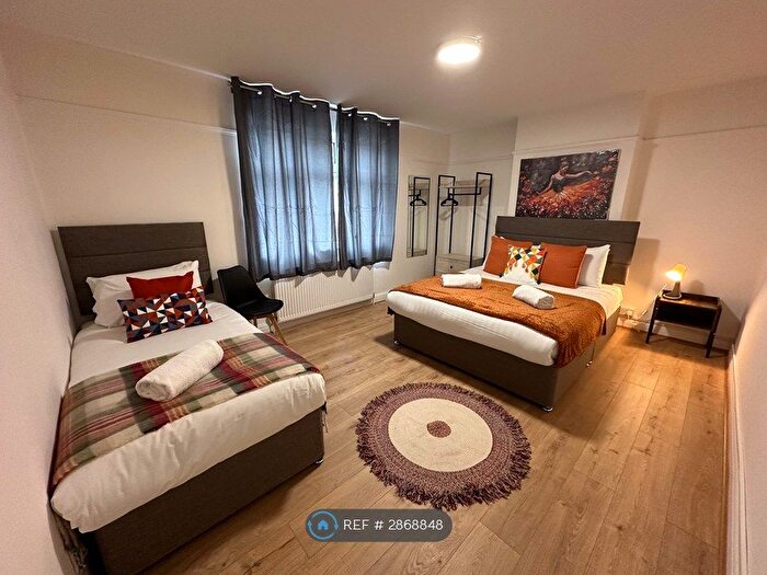 4 Bedroom Terraced House To Rent In Wilmington Road, Leicester, LE3