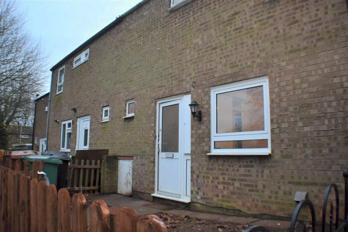 3 Bedroom Terraced House To Rent In Robin Lane, Wellingborough, NN8