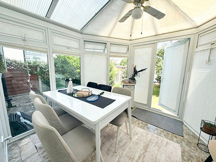 3 Bedroom Terraced House To Rent In Great Cambridge Road, London, EN8