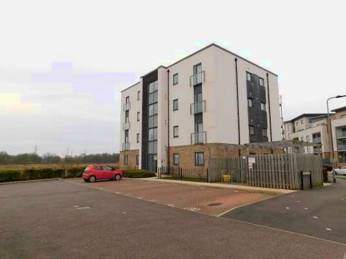 2 Bedroom Flat To Rent In Hartley Avenue, Peterborough, Cambridgeshire, PE1