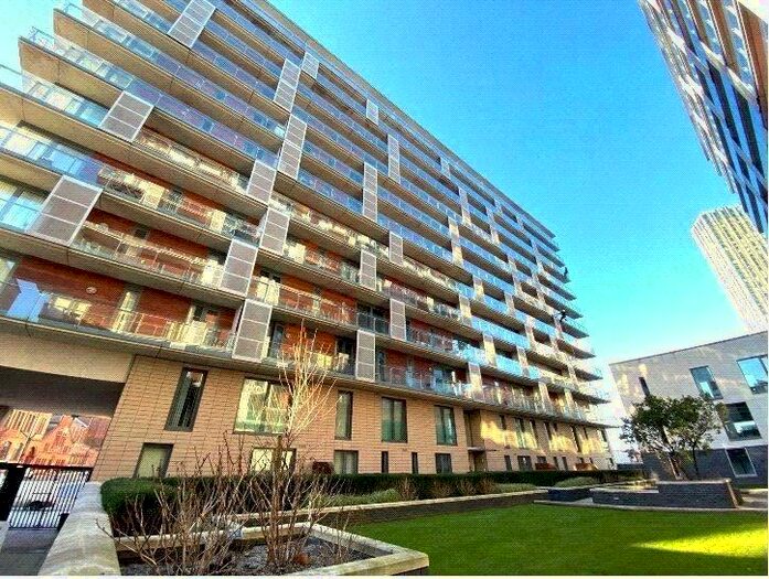 2 Bedroom Apartment To Rent In Blackfriars Road, Salford, Greater Manchester, M3