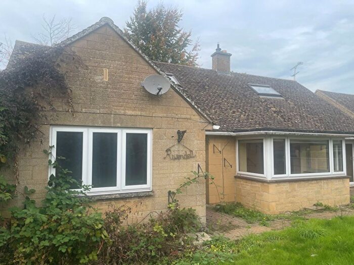 3 Bedroom Detached Bungalow For Sale In Rivendell, Wardington, Banbury, Oxfordshire, OX17