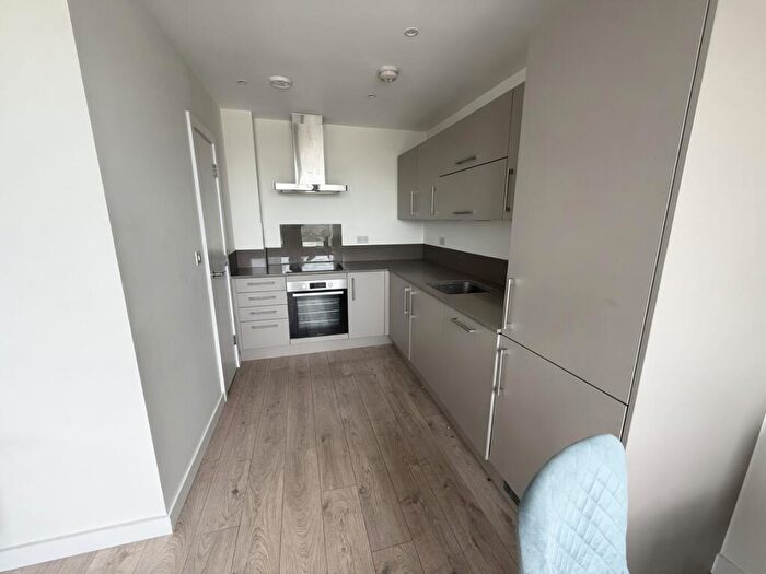 2 Bedroom Flat For Sale In Bloom House, Rotherhithe New Road, Southwark, London, SE16