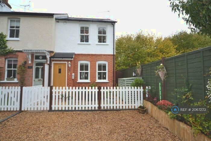 1 Bedroom Semi-Detached House To Rent In Coldharbour Lane, Harpenden, AL5