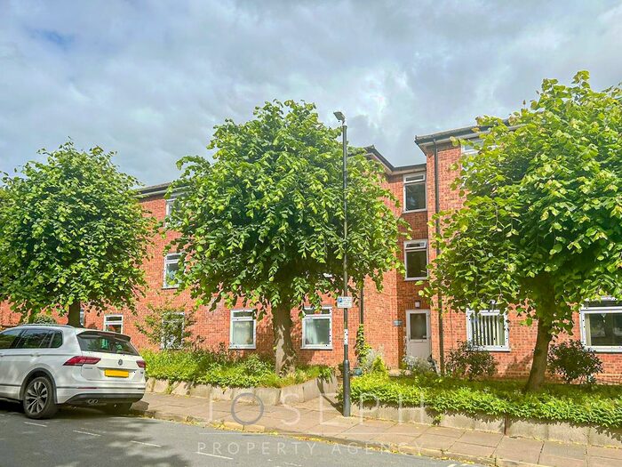 2 Bedroom Flat To Rent In Warrington Road, Warrington Court, IP1