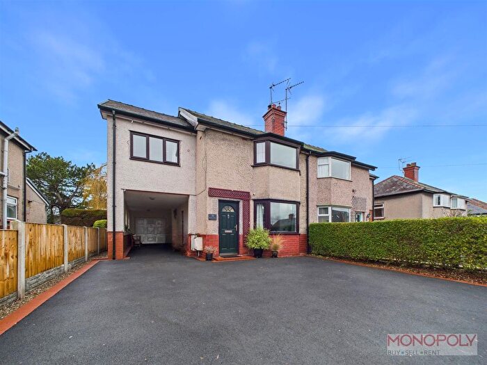 4 Bedroom Semi Detached House For Sale In Bodwyn Park, Gresford, Wrexham, LL12