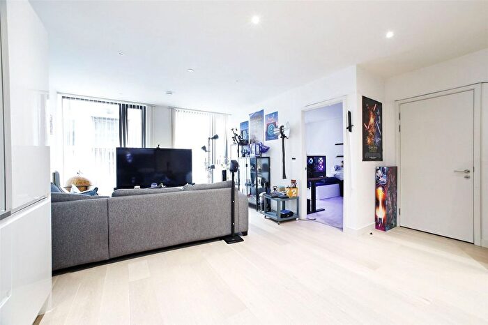 2 Bedroom Flat To Rent In Echo Court, Admiralty Avenue, London, E16