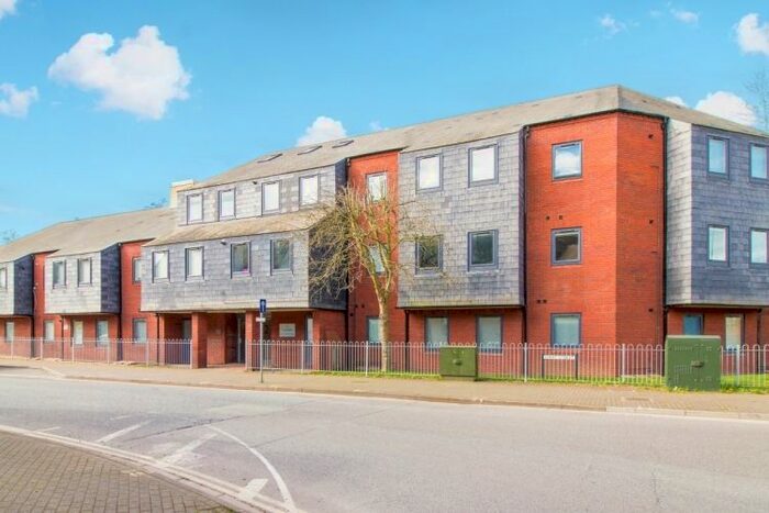 1 Bedroom Flat To Rent In Publishing House, Abingdon, OX14