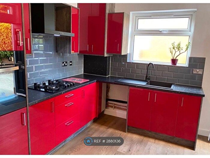 1 Bedroom Flat To Rent In Birmingham Road, Walsall, WS5
