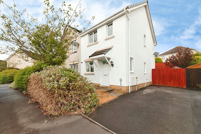 2 Bedroom Semi-Detached House For Sale In Allt Y Gog, Carmarthen, Carmarthenshire, SA31