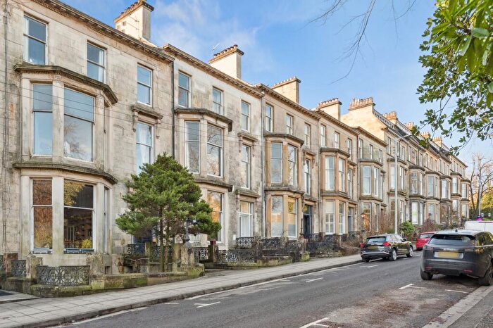 1 Bedroom Flat For Sale In Huntly Gardens, Main Door, Dowanhill, Glasgow, G12