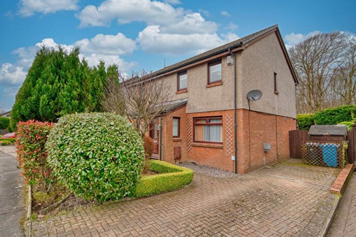 3 Bedroom Semi Detached House For Sale In Harris Close, Newton Mearns, G77