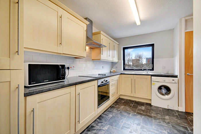 1 Bedroom Flat For Sale In Glebe Road, Chelmsford, CM1