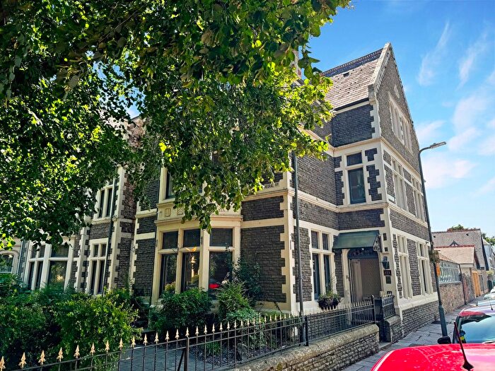 1 Bedroom Studio To Rent In Cathedral Road, Uk - Cardiff, CF11