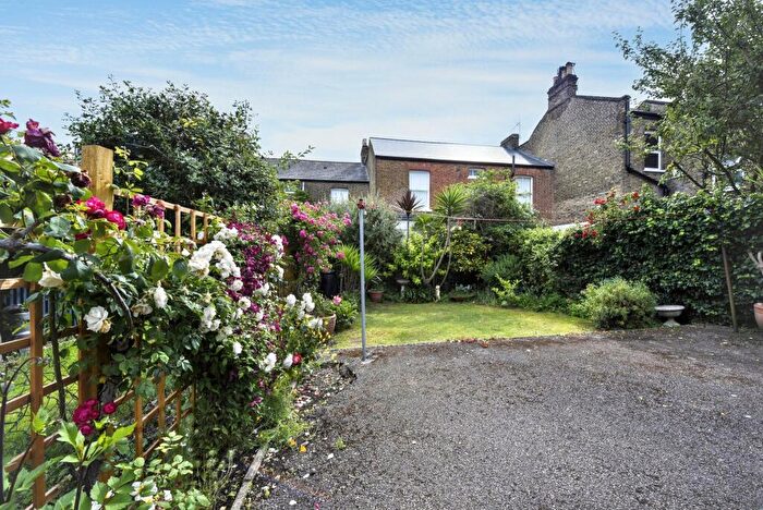 1 Bedroom Flat For Sale In Flat, Lazlo House, Shenley Road, Camberwell, London, SE5