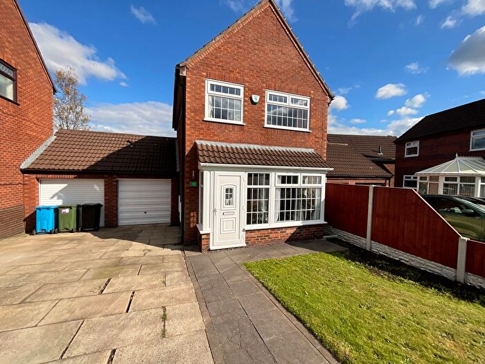 3 Bedroom Detached House For Sale In Ashbury Close, Norton, Runcorn, WA7