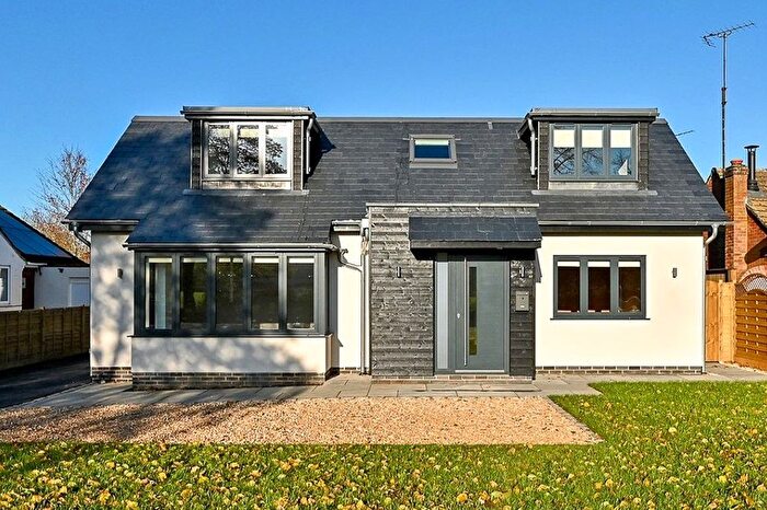 4 Bedroom Detached House To Rent In Gossmore Lane, Marlow, Buckinghamshire, SL7