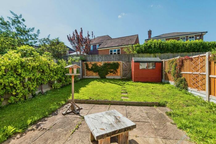 4 Bedroom Terraced House For Sale In Gardners Close, Ash, Canterbury, Kent, CT3