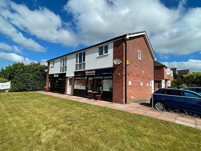 2 Bedroom Flat To Rent In Regnum Drive, Shaw, Newbury, RG14