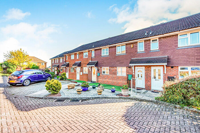 2 Bedroom Terraced House For Sale In Cobham Close, Sidcup, DA15