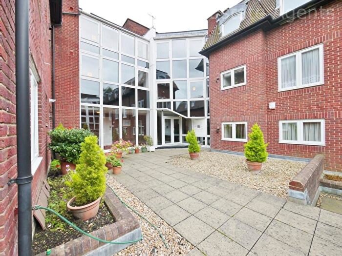 3 Bedroom Apartment To Rent In Eastbury Avenue, Northwood, HA6
