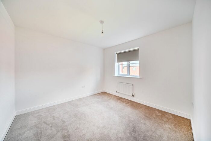 3 Bedroom Detached House To Rent In Chapel Grove, Upton, Northampton, NN5