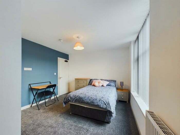 1 Bedroom Flat To Rent In Sapling Road, Bolton, BL3