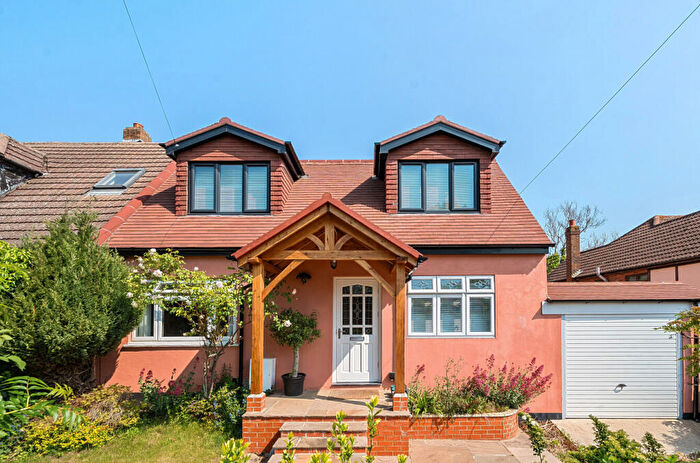 5 Bedroom Semi-Detached House For Sale In Craven Road, Orpington, BR6