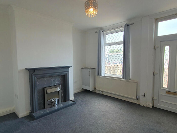 2 Bedroom Terraced House To Rent In Barnsley Road, South Yorkshire, S73
