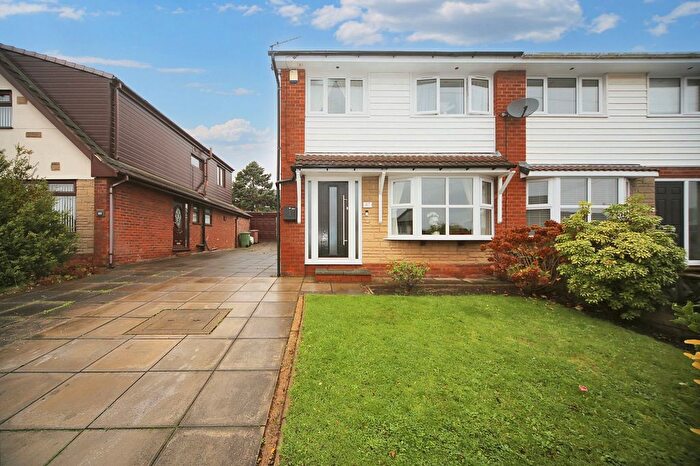 3 Bedroom Semi Detached House For Sale In Victoria Road, Ashton-In-Makerfield, WN4